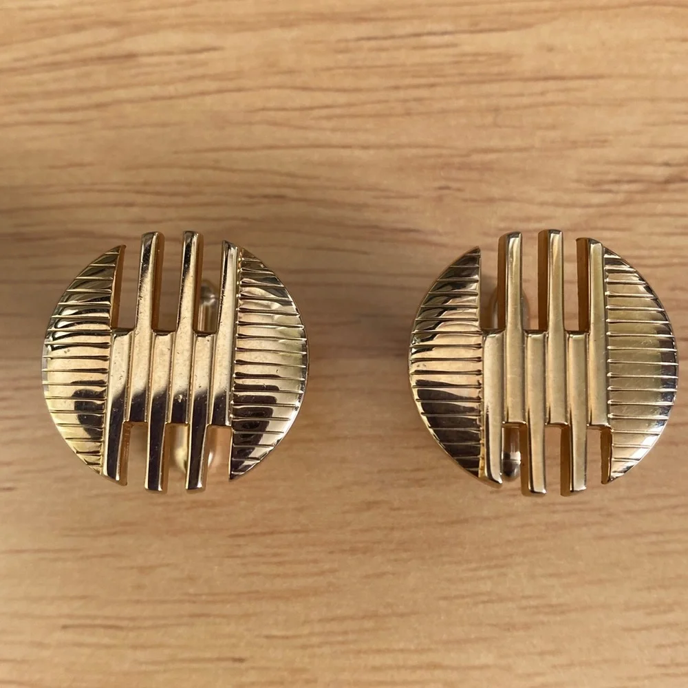 Vintage mid-century Goldtone classy Cufflinks Swank